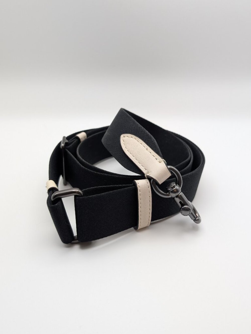 Coach Jayden Crossbody | Gunmetal Chalk | Pebbled Leather Men's Camera Bag - Picture 3 of 4